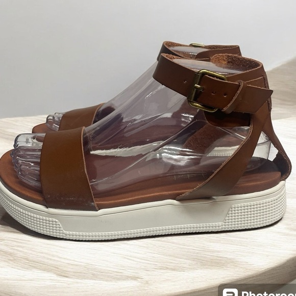 Alter’d State sandals, brown leather, buckle ankle strap, size 7 - Picture 2 of 4